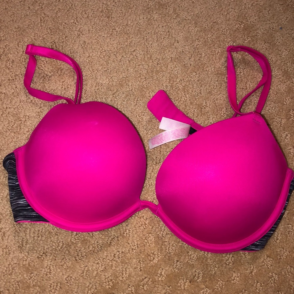 PINK brand new push up bra